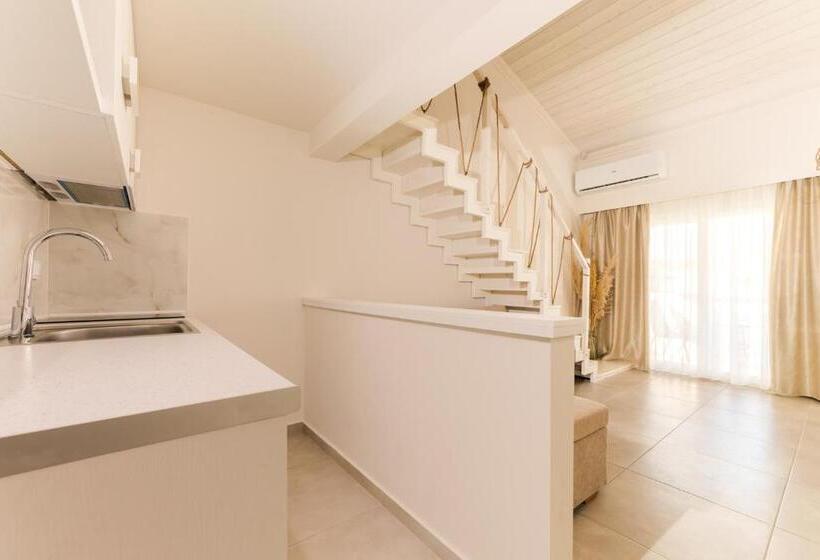 Mystery Suites & Apartments