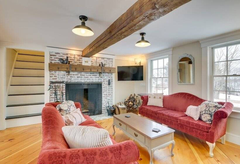 Oceanfront Mid Coast Maine Home W/ Private Beach!