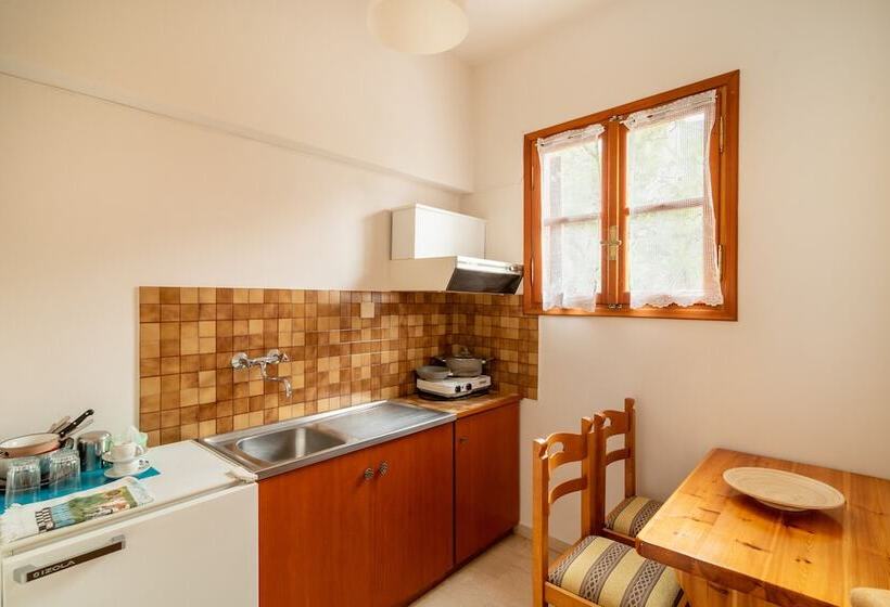 ペンション Alta Vista Studios