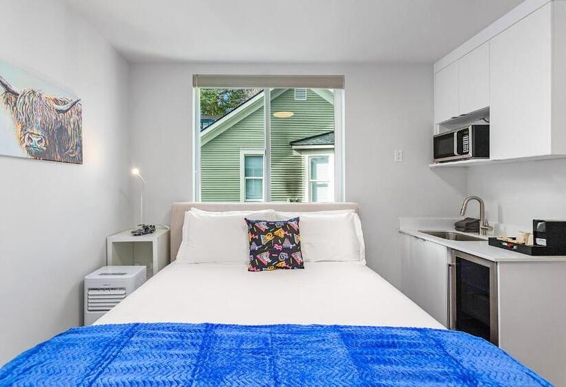 膳宿费 Back To The Future Sweet Suites