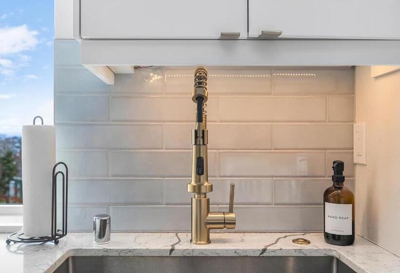 膳宿费 Back To The Future Sweet Suites