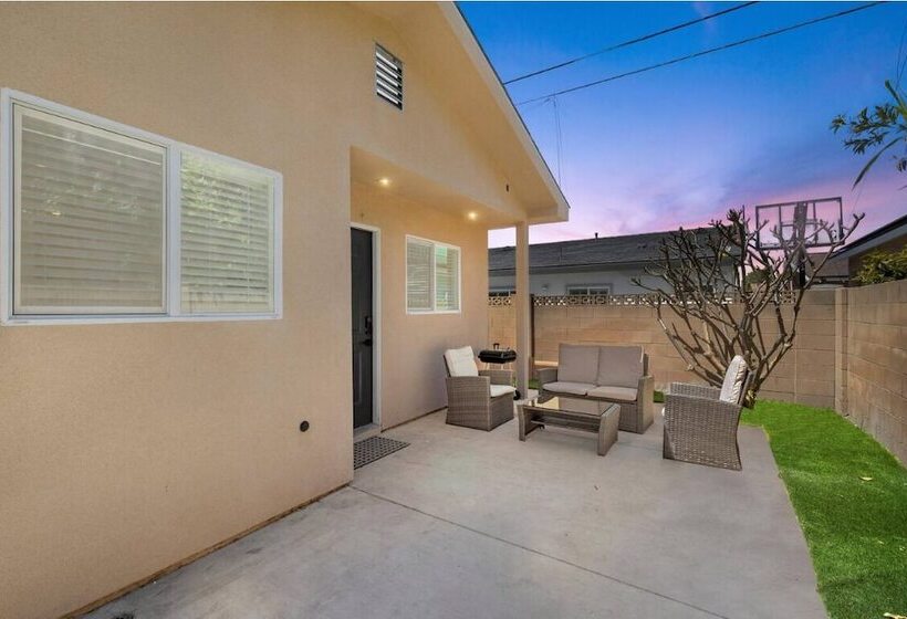 بنسيون Cozy Prvate Adu Close To Disney Beach Ev