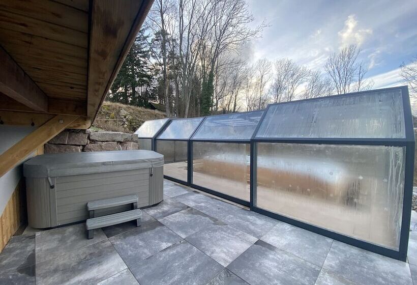 بنسيون Eden Roc