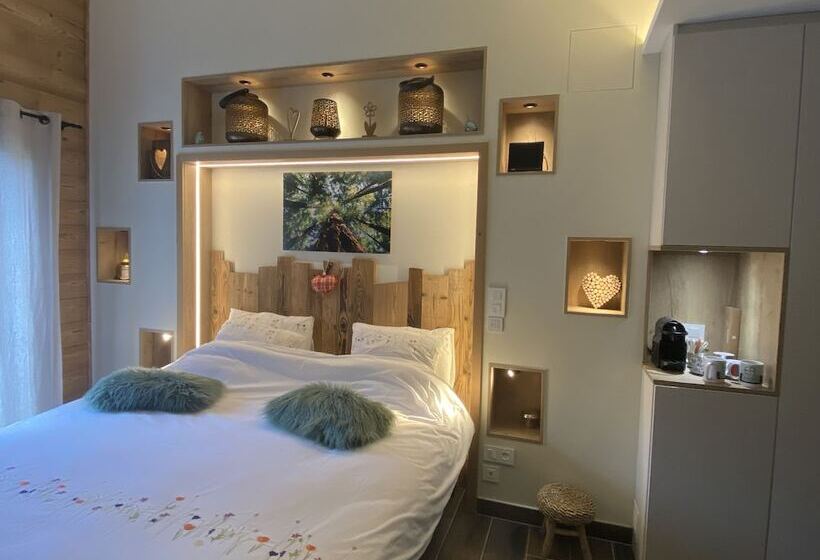 بنسيون Eden Roc