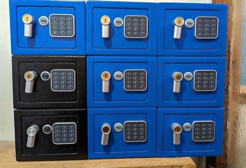 פנסיון Jurassic Bay Holidays