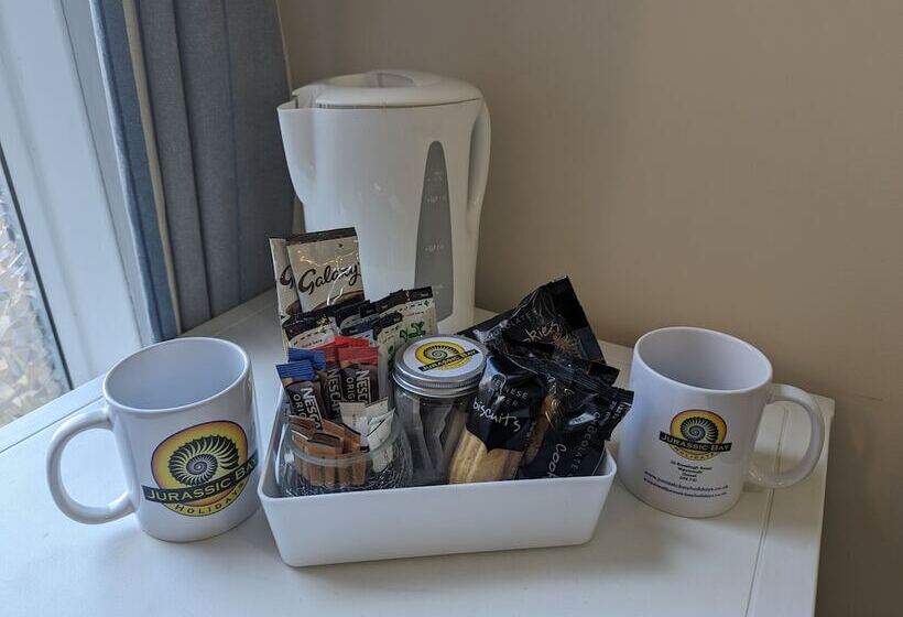 פנסיון Jurassic Bay Holidays