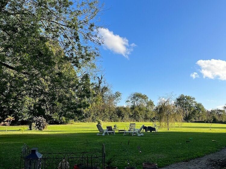 膳宿费 La Villa Mirabelle