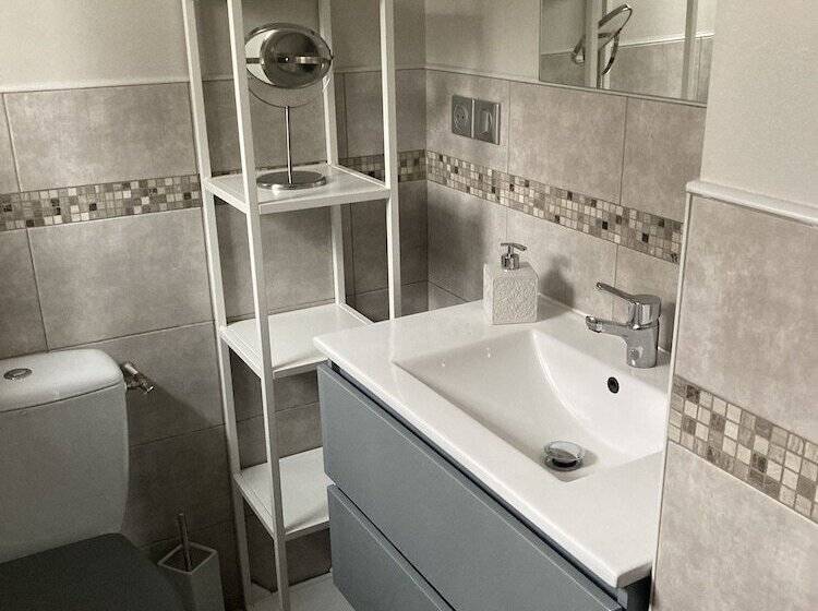 بنسيون La Villa Mirabelle