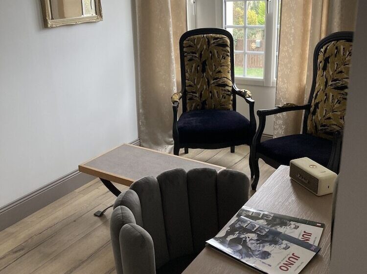 膳宿费 La Villa Mirabelle