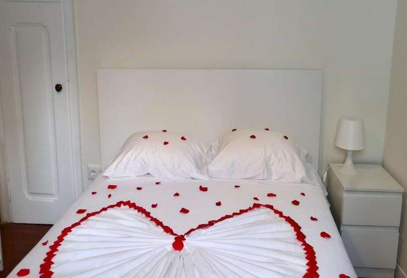 ペンション Matching Loures Guest House