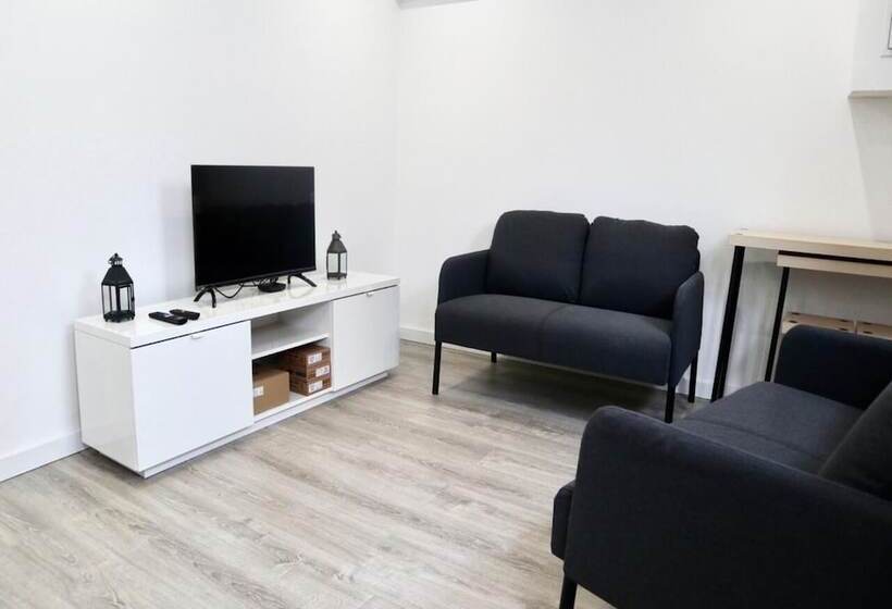 ペンション Matching Loures Guest House