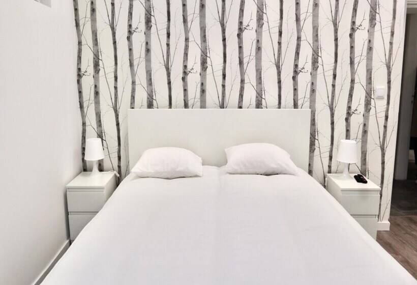 ペンション Matching Loures Guest House