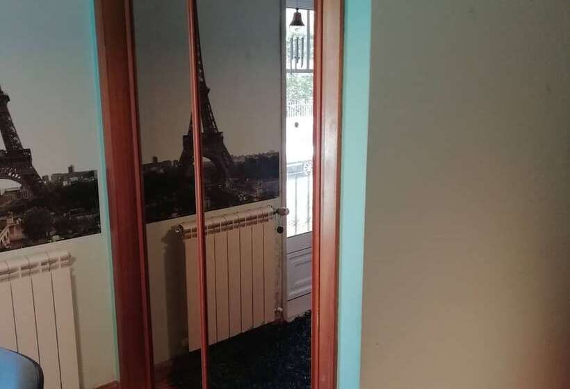 بنسيون Room In Apartment   Double Room 5 In Albarraque, Sintra With Balcony