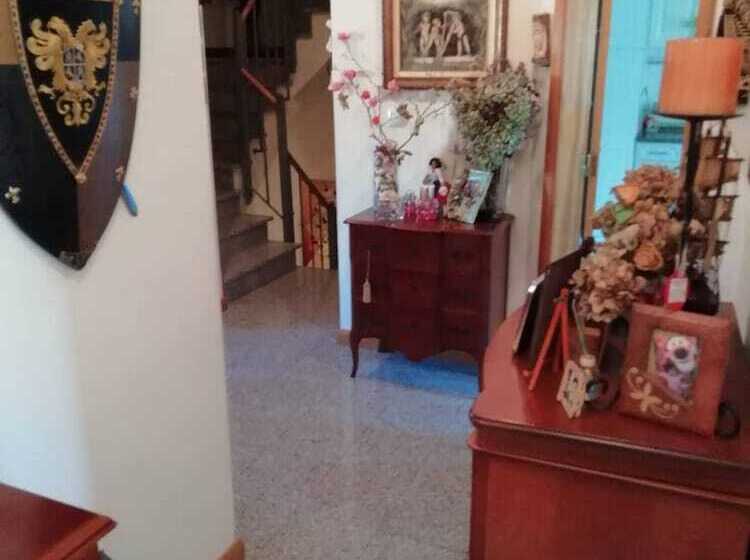 פנסיון Room In Apartment   Single Room 3 At Albarraque, Sintra, Shared Bathroom