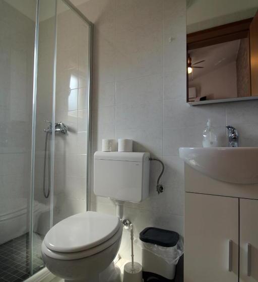 펜션 Room In Studio   Little Studio Sanjica In Pula, One Person