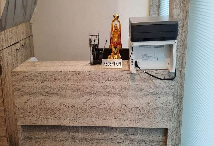 פנסיון Tanvi Guest House