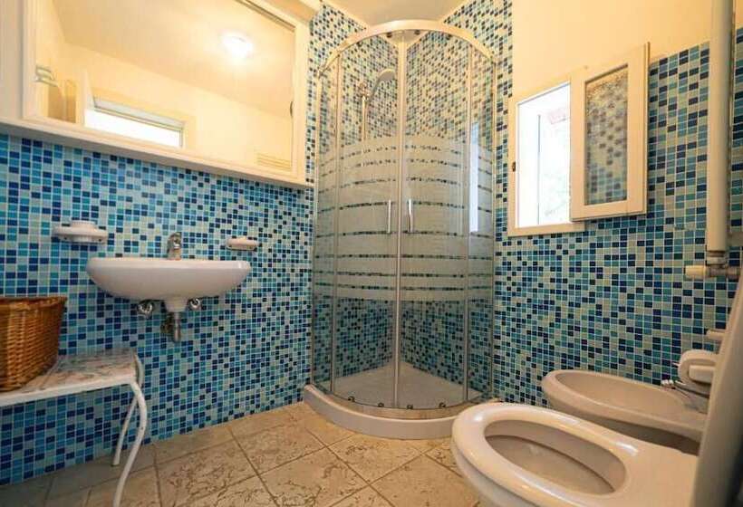 פנסיון Villa Clori