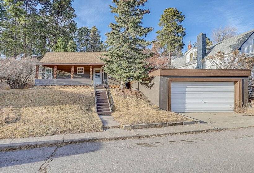 Pet Friendly Black Hills Home ~ 5 Mi To Terry Peak