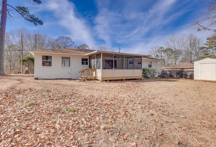 Pet Friendly Fultondale Home ~ 9 Mi To Birmingham!