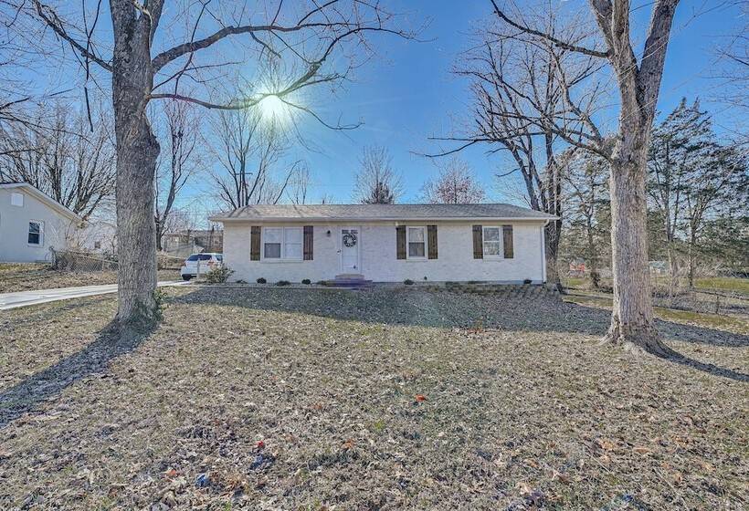Pet Friendly Lawrenceburg Home Near Distilleries!