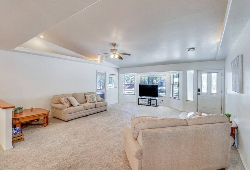 Spacious Show Low Home Near Fool Hollow Lake!