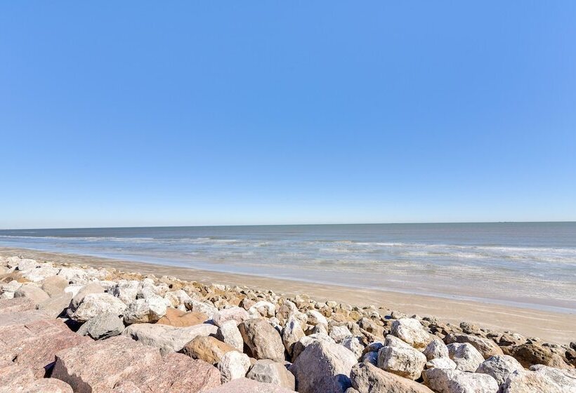 Pet Friendly Surfside Beach Home W/ Ocean Views!