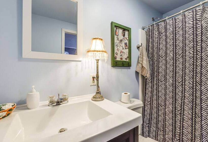 Pet Friendly Union Home ~ 19 Mi To Cincinnati!