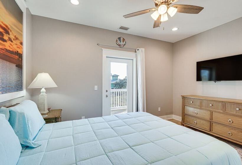 Port St Joe House W/ Deck & Private Beach Access!