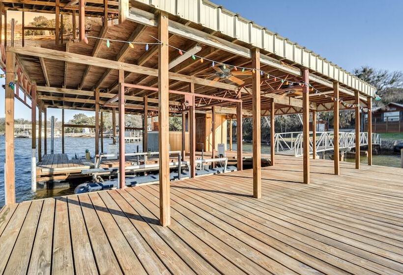 Possum Kingdom Lake House W/ Hot Tub & Shared Dock