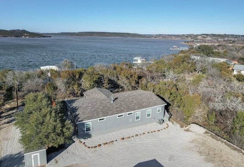 Possum Kingdom Lake House W/ Hot Tub & Shared Dock