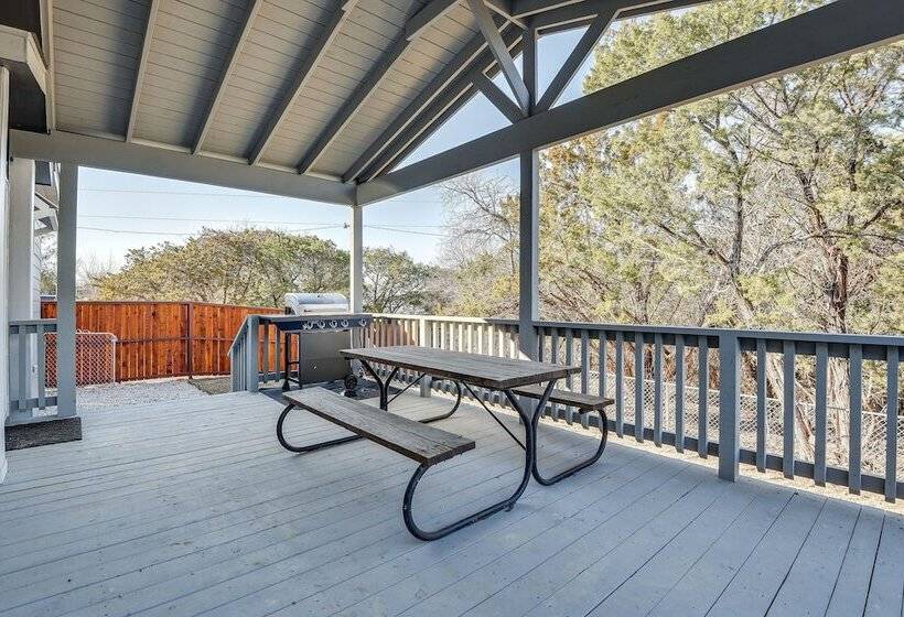 Possum Kingdom Lake House W/ Hot Tub & Shared Dock