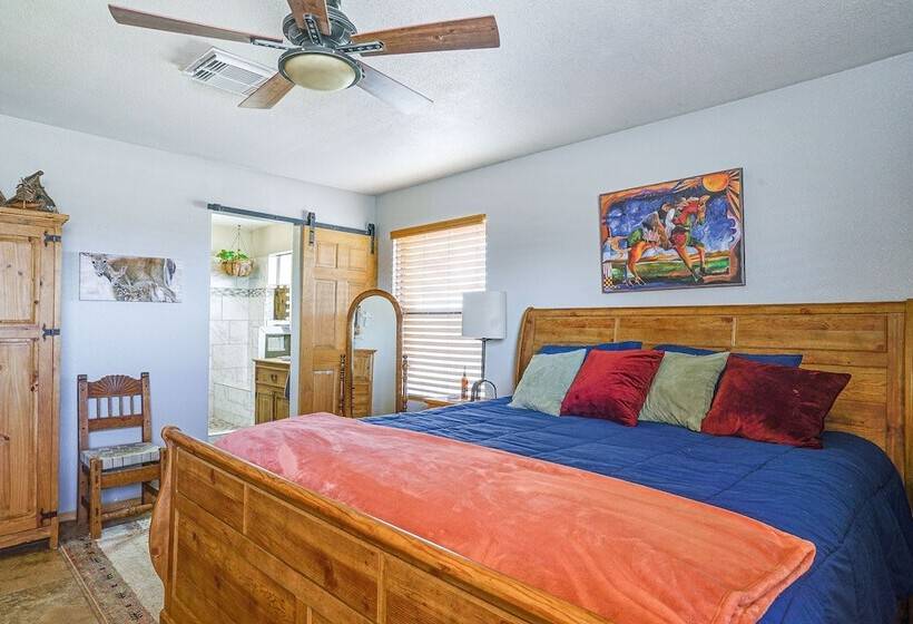 Quiet Country Home In Las Cruces W/ Horse Stalls!