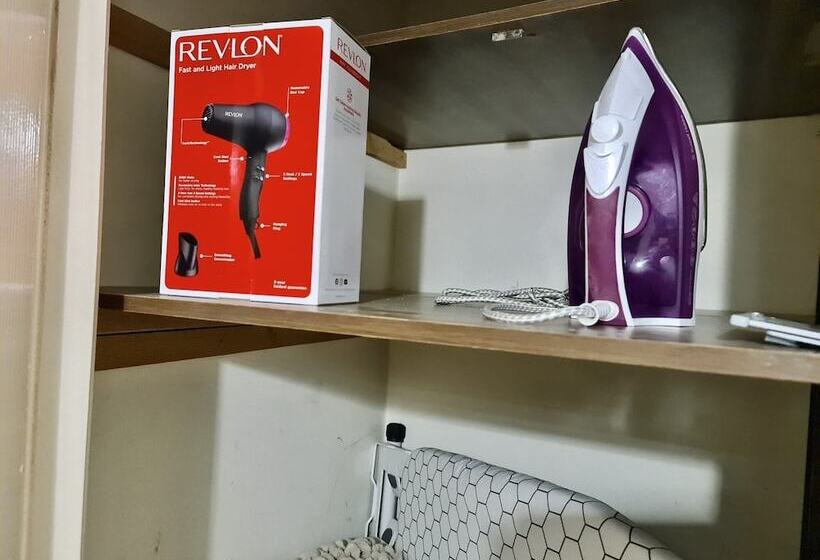 Резиденция Beautiful 2 Bed House In London