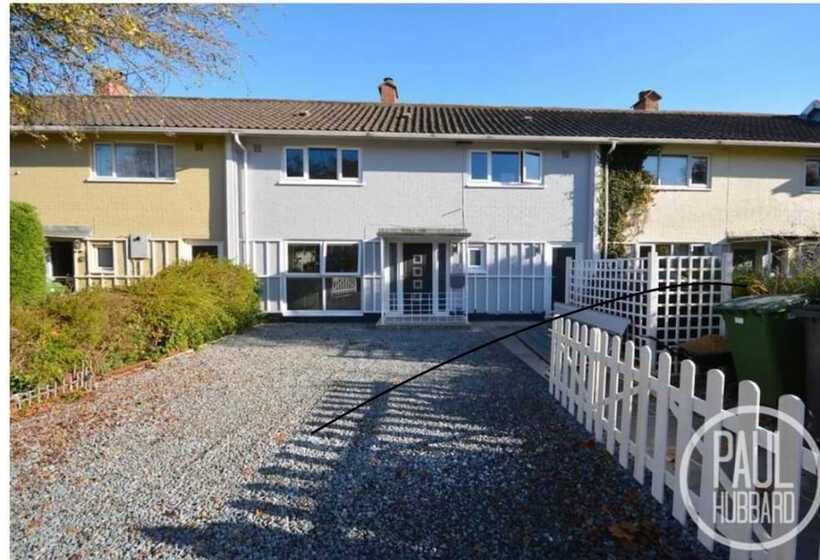 إقامة Immaculate 3 Bed House In Bungay