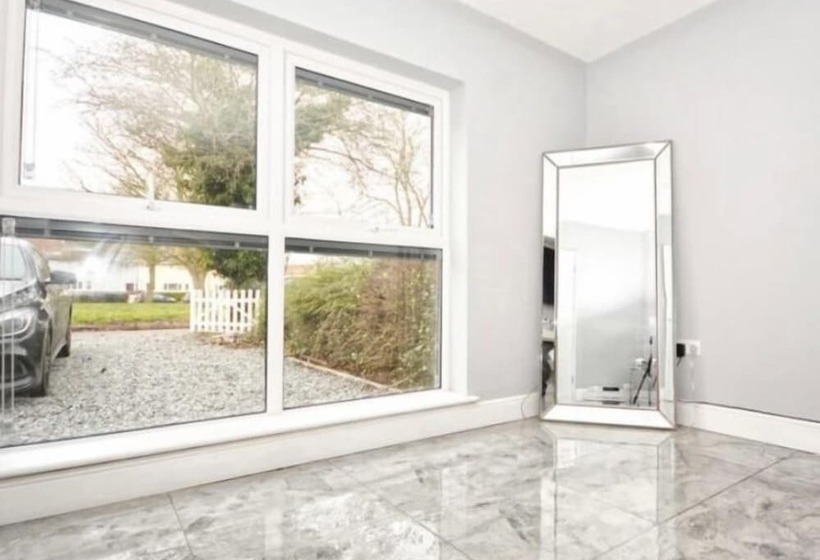 إقامة Immaculate 3 Bed House In Bungay