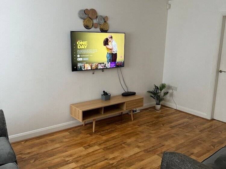 레지던스 Home Sleeps5 Netflix Parkg Near City Center/etihad