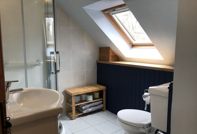 Riverlea Coach House