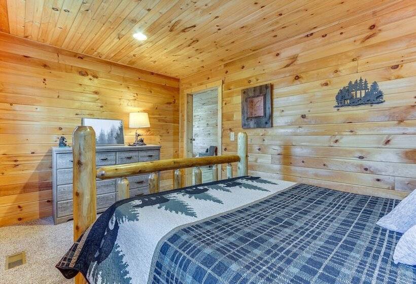 Rustic Mount Perry Cabin Near Fishing Pond & Farm