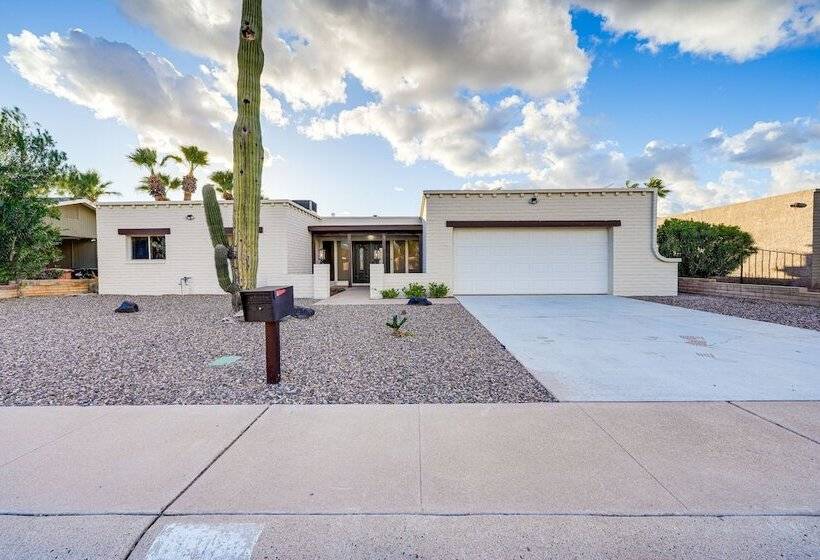 Scottsdale Home W/ Private Pool: Close To Golf!