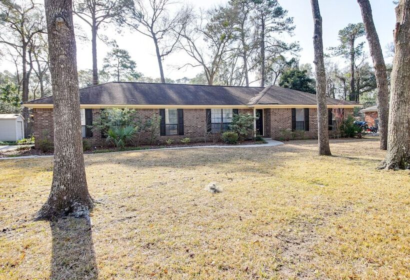 Single Story Savannah Home W/ Private Backyard!