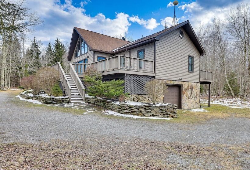 Cabin W/ Hot Tub And Wifi: 4 Mi To Snowshoe Resort