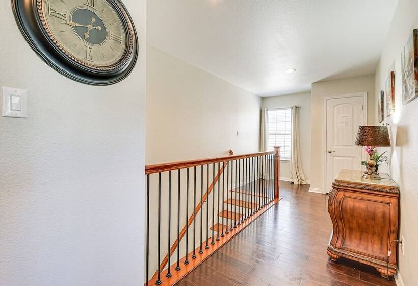 Spacious Grand Prairie Home W/ Fenced Yard + Patio