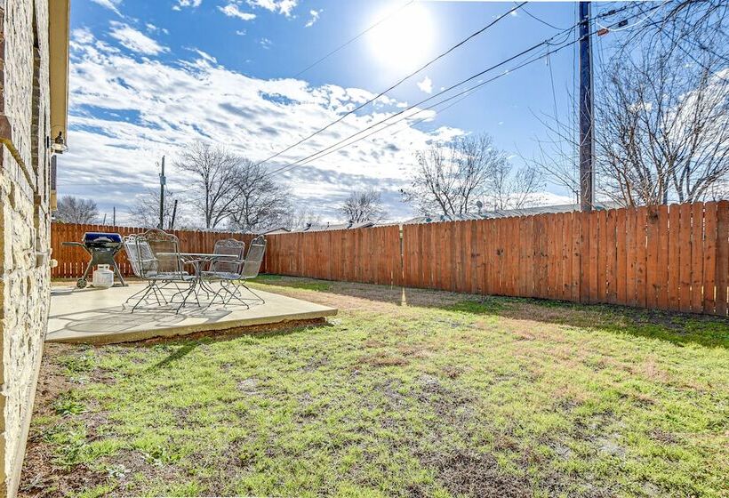 Spacious Grand Prairie Home W/ Fenced Yard + Patio