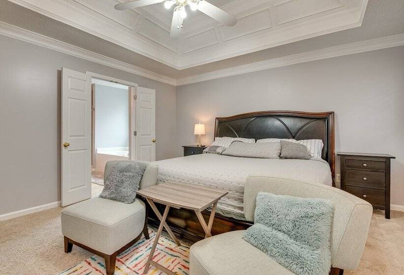 Spacious Snellville Home W/ Yard: 28 Mi To Atlanta