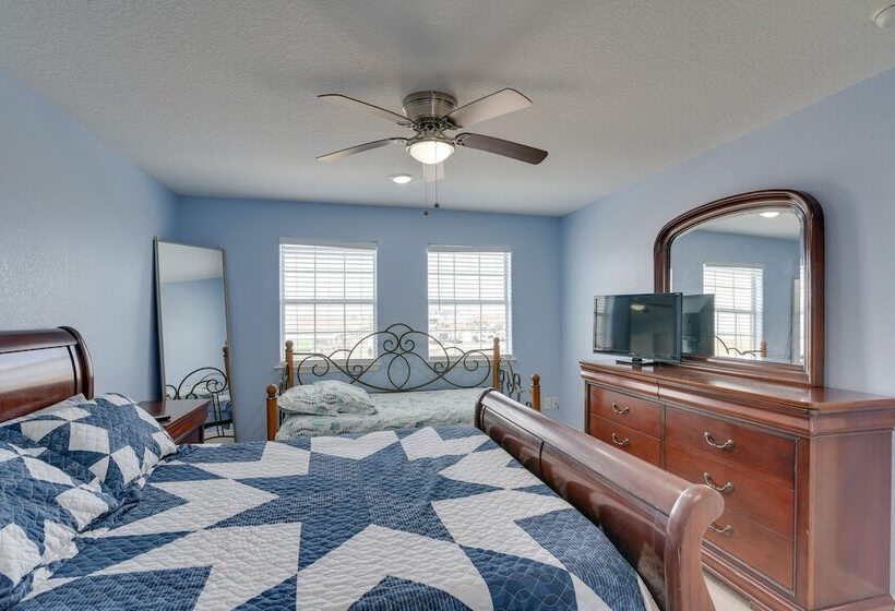 Surfside Beach Vacation Rental: Walk To The Ocean!