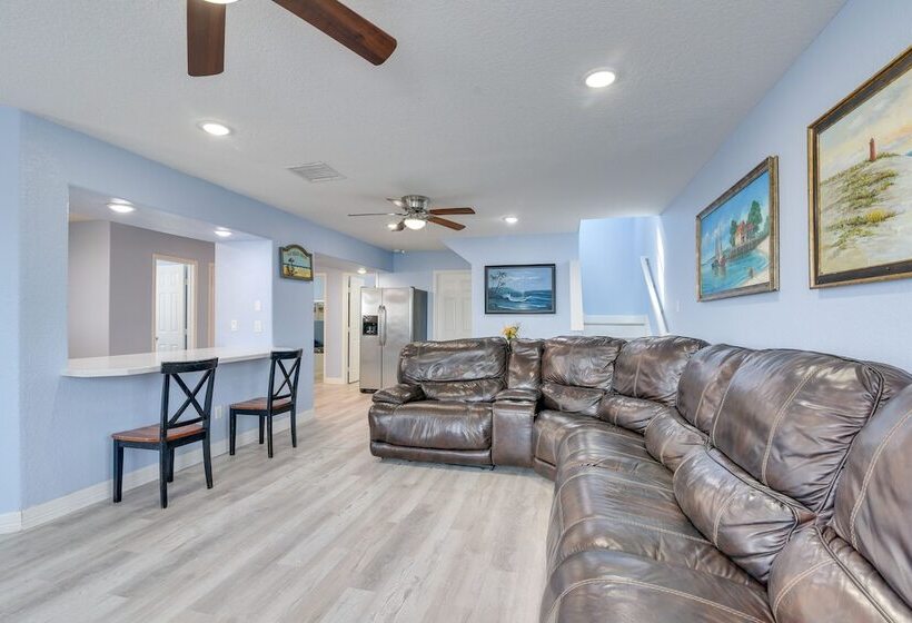 Surfside Beach Vacation Rental: Walk To The Ocean!