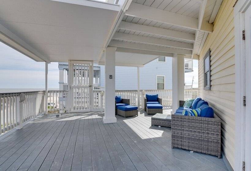 Surfside Beach Vacation Rental: Walk To The Ocean!