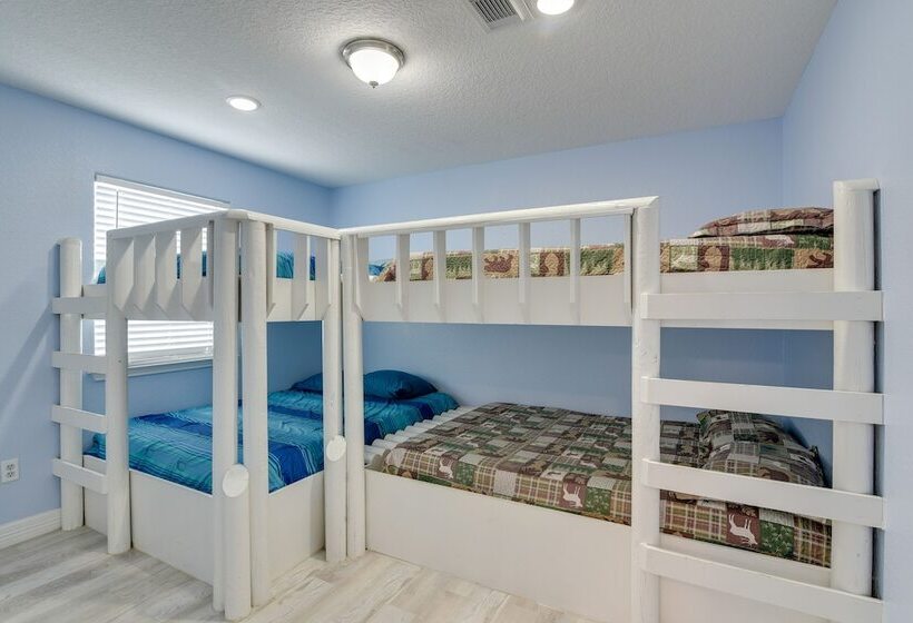 Surfside Beach Vacation Rental: Walk To The Ocean!