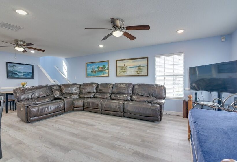 Surfside Beach Vacation Rental: Walk To The Ocean!