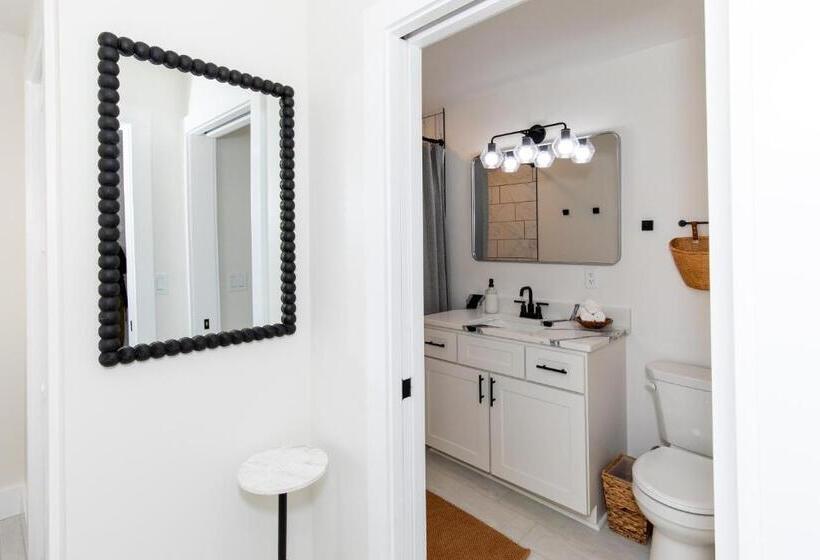 The Inn At Fulton Downtown Boutique